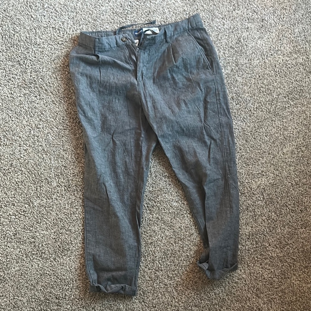 Old Navy Loose Taper Chinos - Men’s L